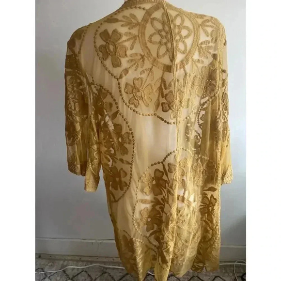 Women's Umgee Yellow Lace Kimono Oversized Medium EUC! - Picture 6 of 11